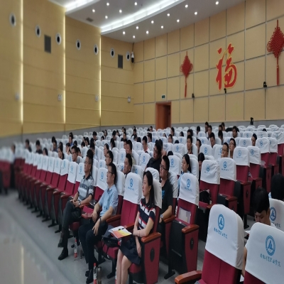 不忘初心  服务社会