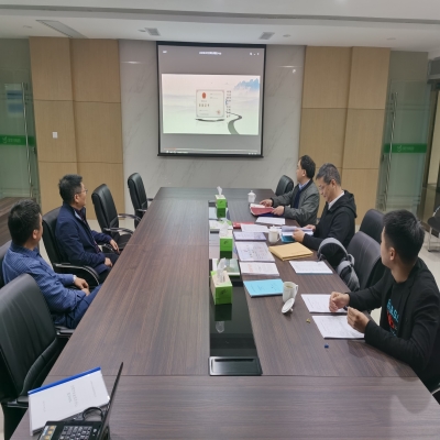 合肥市市级企业技术中心复审小组莅临绿叶集团考察指导