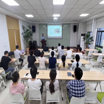 绿叶集团开展《建设工程领域安全风险及规范》专题讲座